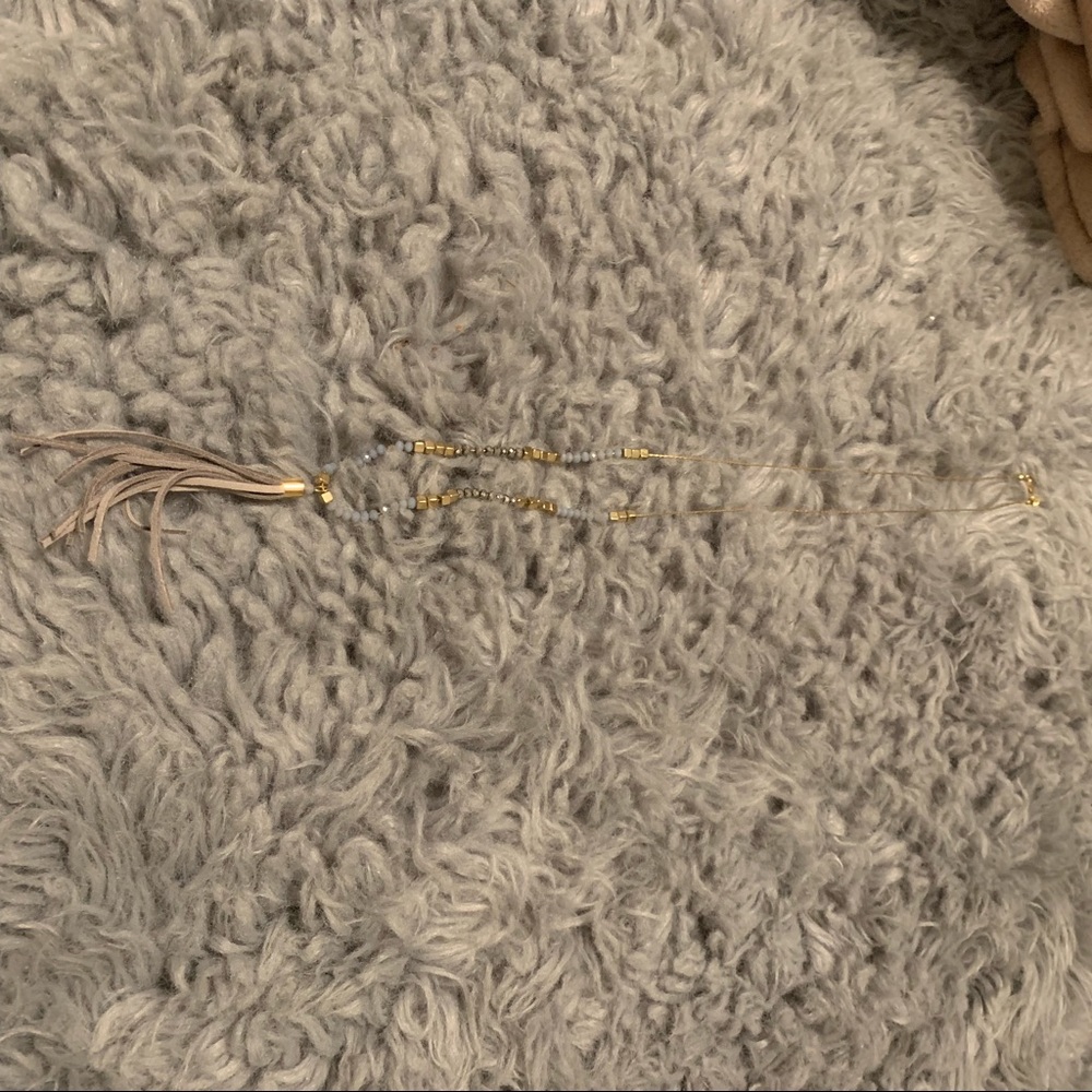 🌴5/$25 Grey/Gold beaded tassel necklace